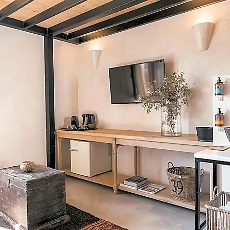מלון דירות Casita Casita - Adults Only